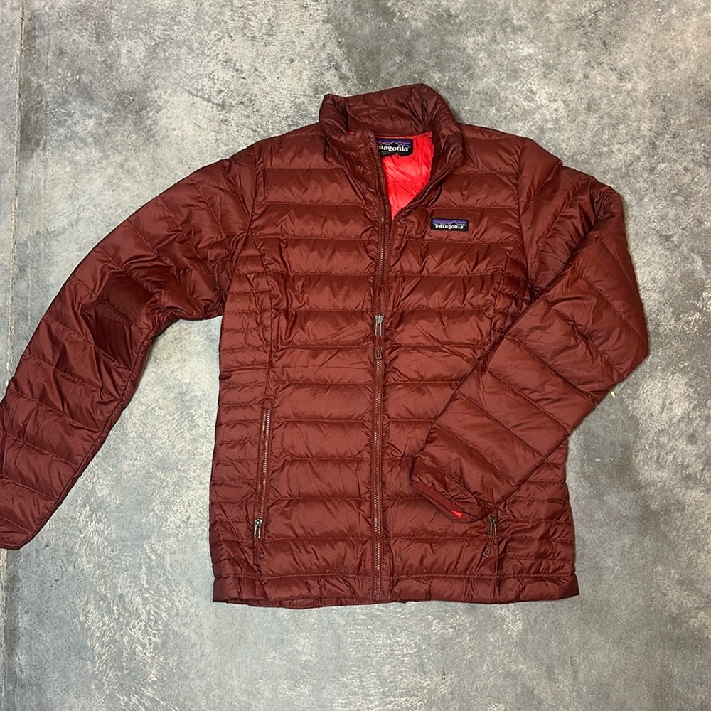 patagonia - women’s burnished red nano puffer jacket - lightweight - small